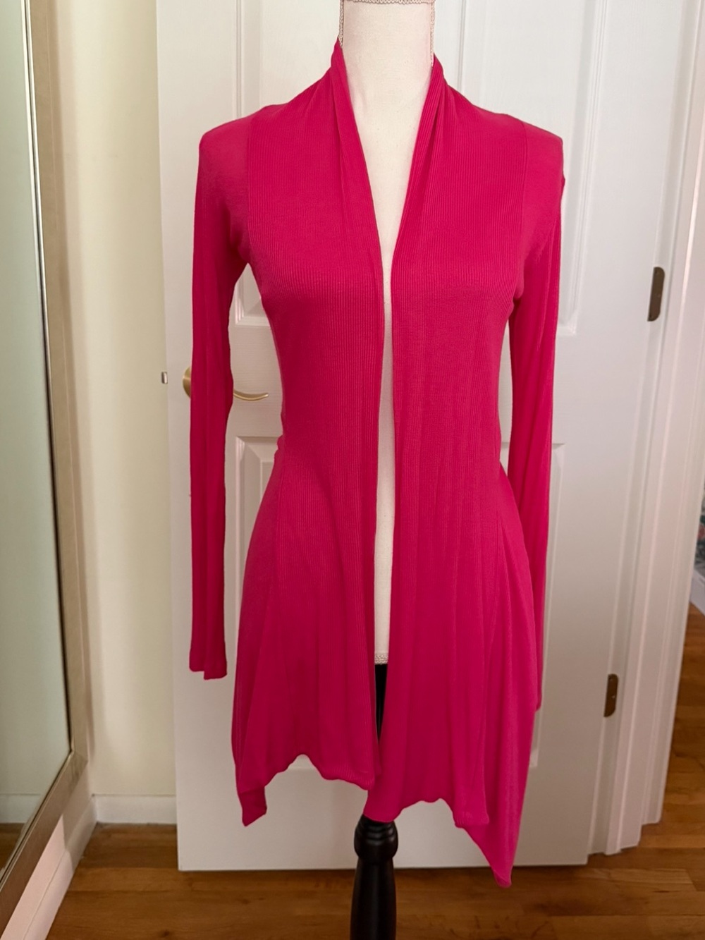 Cache Open-Front Cardigan in Fuchsia Pink